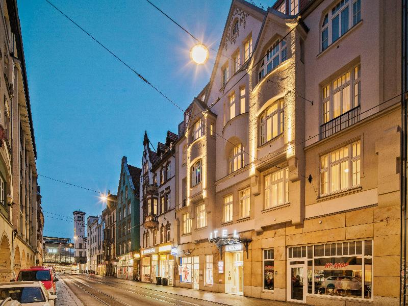 Best Western Plus Hotel Excelsior image