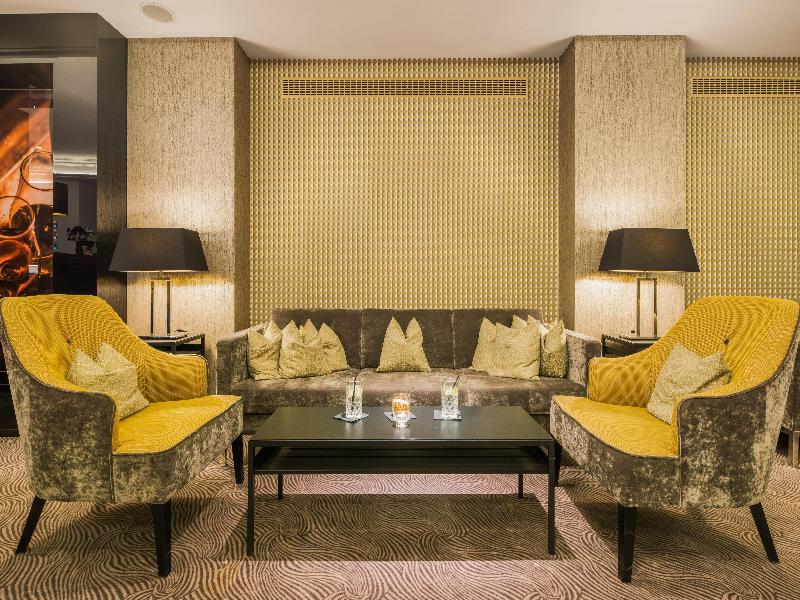 Best Western Plus Hotel Excelsior image