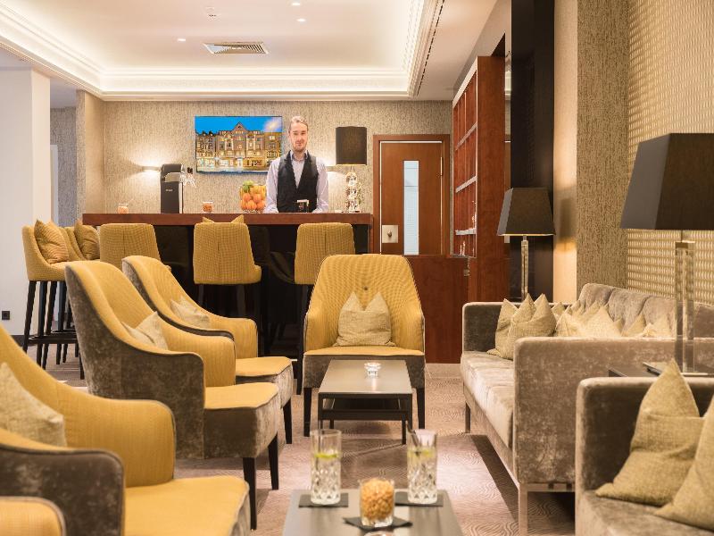 Best Western Plus Hotel Excelsior image