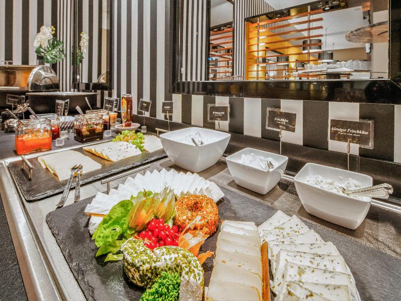 Best Western Plus Hotel Excelsior image