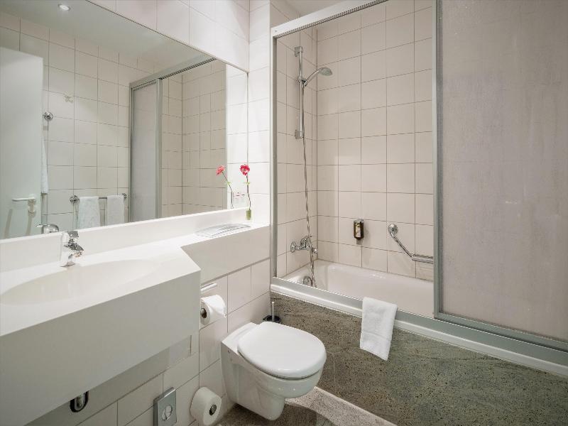 Best Western Plus Hotel Excelsior image