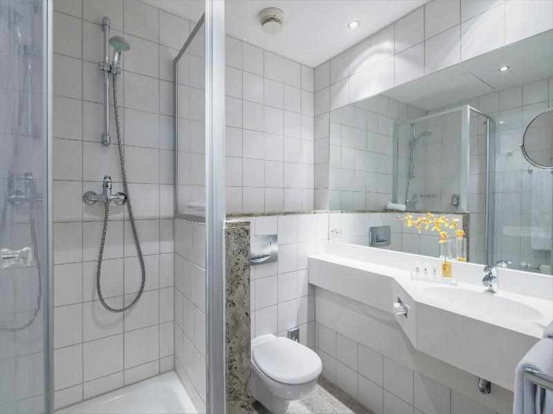 Best Western Plus Hotel Excelsior image