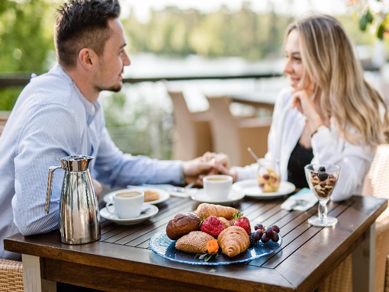 Best Western Premier Seehotel Krautkraemer image