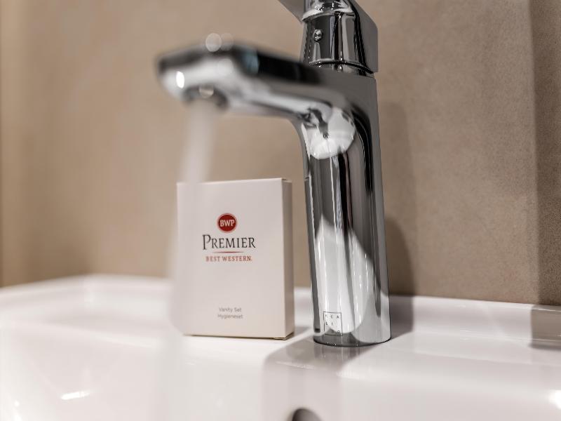 Best Western Premier Seehotel Krautkraemer image