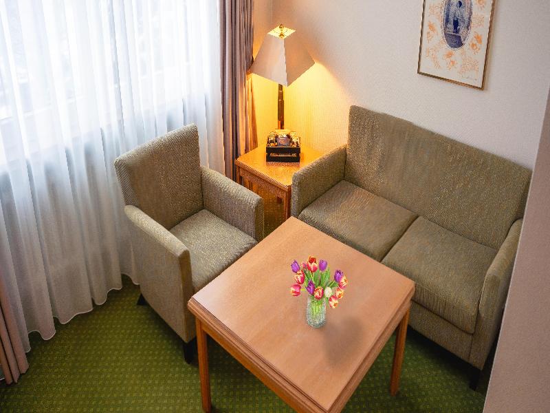 Best Western Premier Seehotel Krautkraemer image