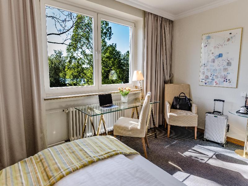 Best Western Premier Seehotel Krautkraemer image
