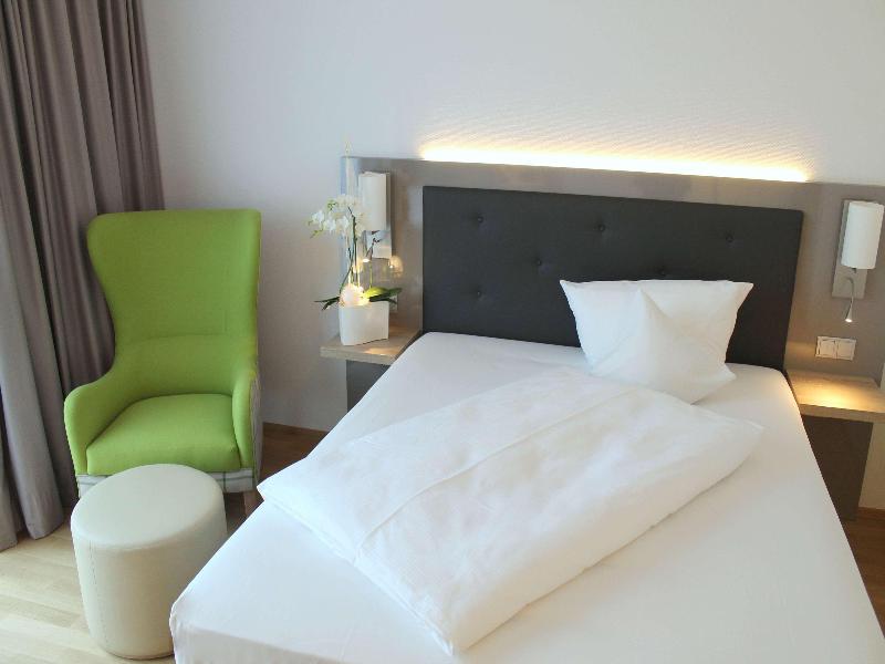 Best Western Queens Hotel Pforzheim-Niefern image