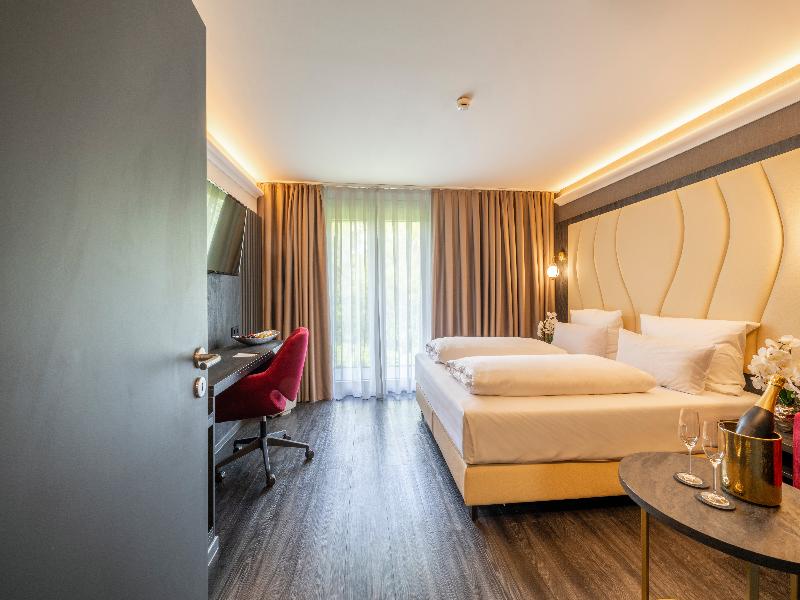 PLAZA INN Stuttgart-Ditzingen image