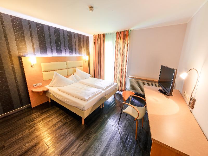 PLAZA INN Stuttgart-Ditzingen image