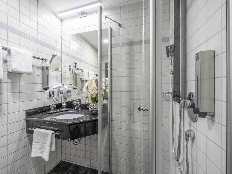 PLAZA INN Stuttgart-Ditzingen image