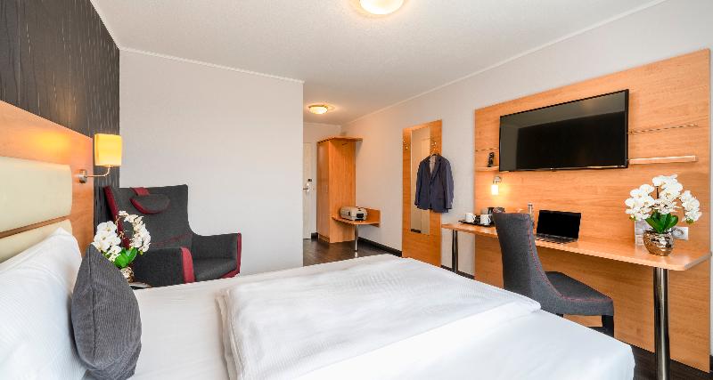 Plaza Inn Stuttgart Airport Messe  image