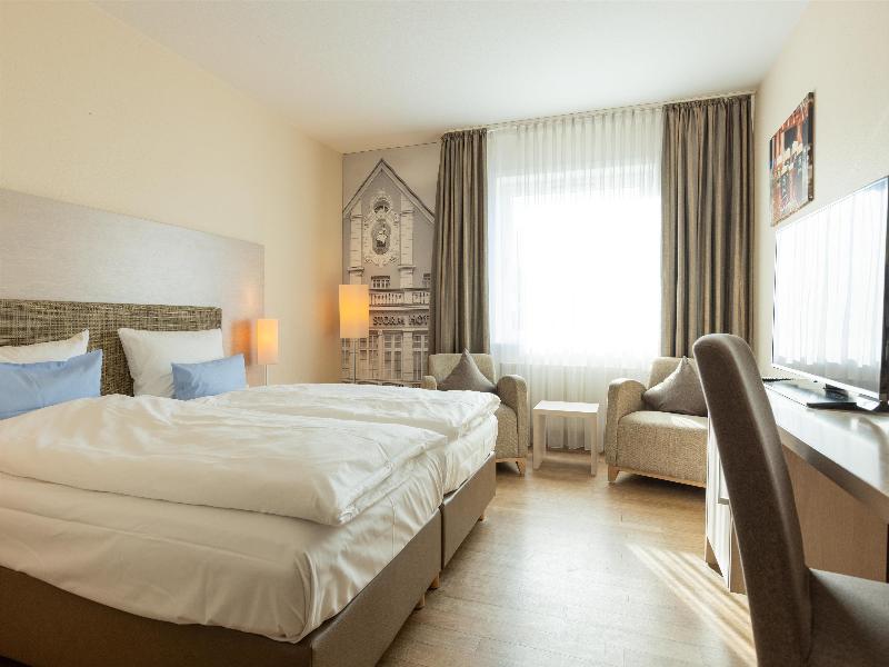 Best Western Plus Theodor Storm Hotel image
