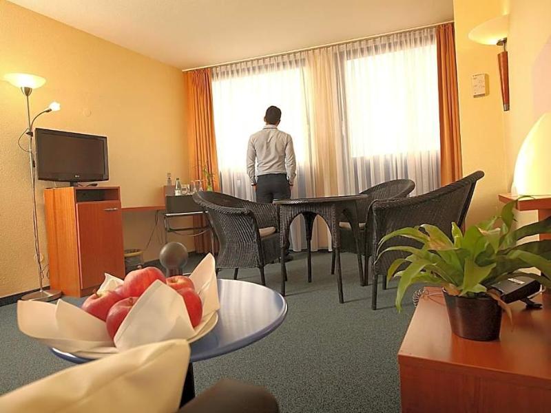 Transmar Travel Hotel Gmbh image
