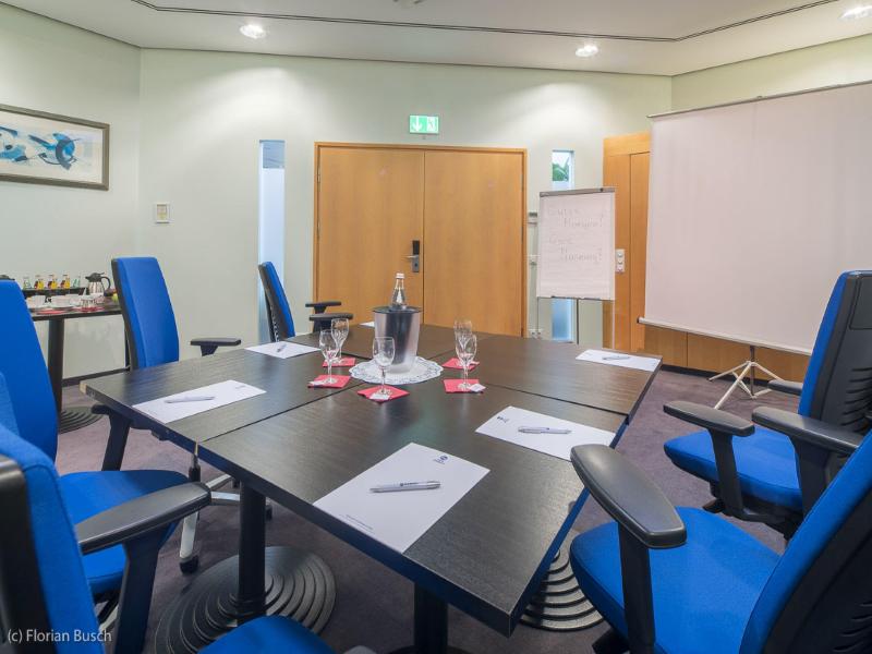Best Western Hotel Im Forum Muelheim image