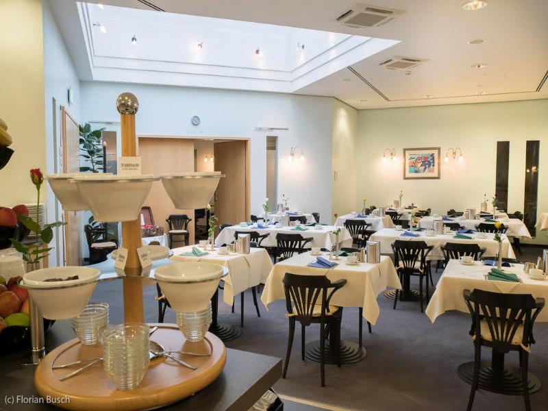 Best Western Hotel Im Forum Muelheim image