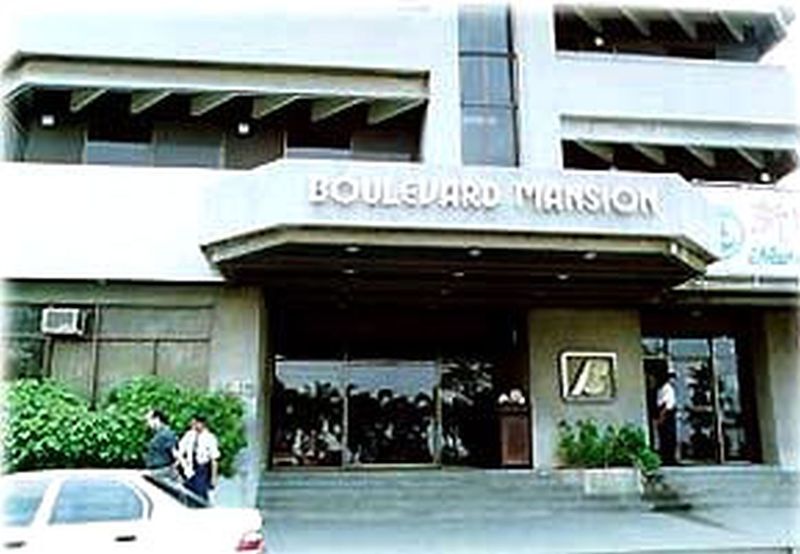 BOULEVARD HOTEL AND RESIDENTIAL SUITES