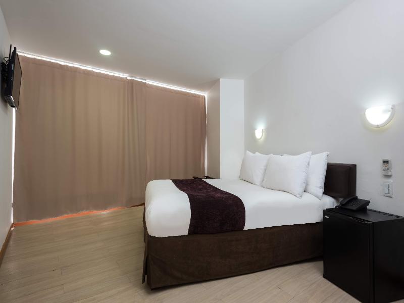 Hotel Calypso Beach image