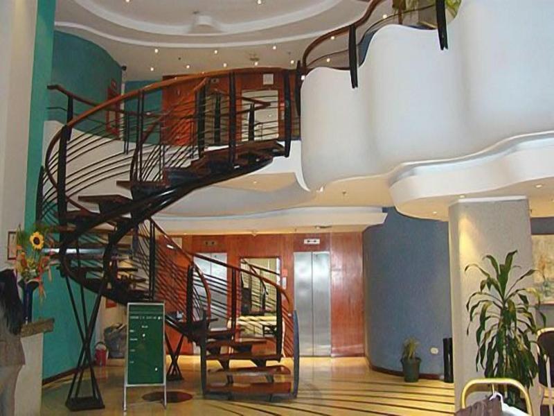Chacao Cumberland image