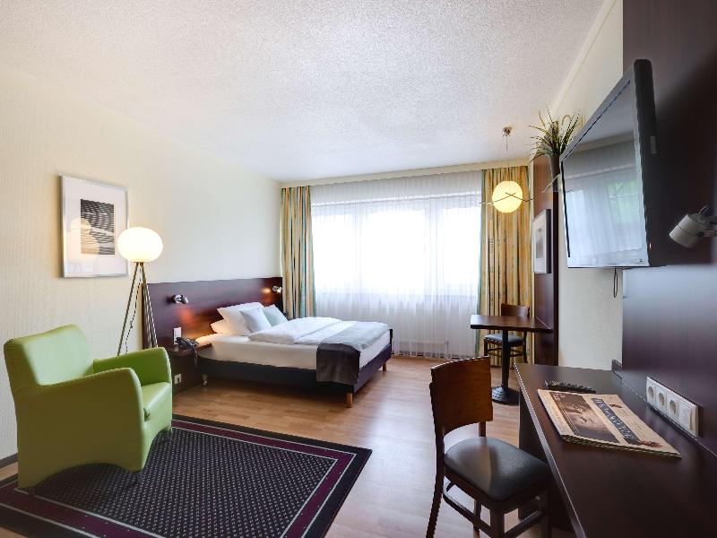 Best Western Hotel Ambassador image
