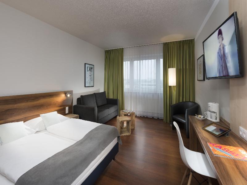 Best Western Hotel Ambassador image
