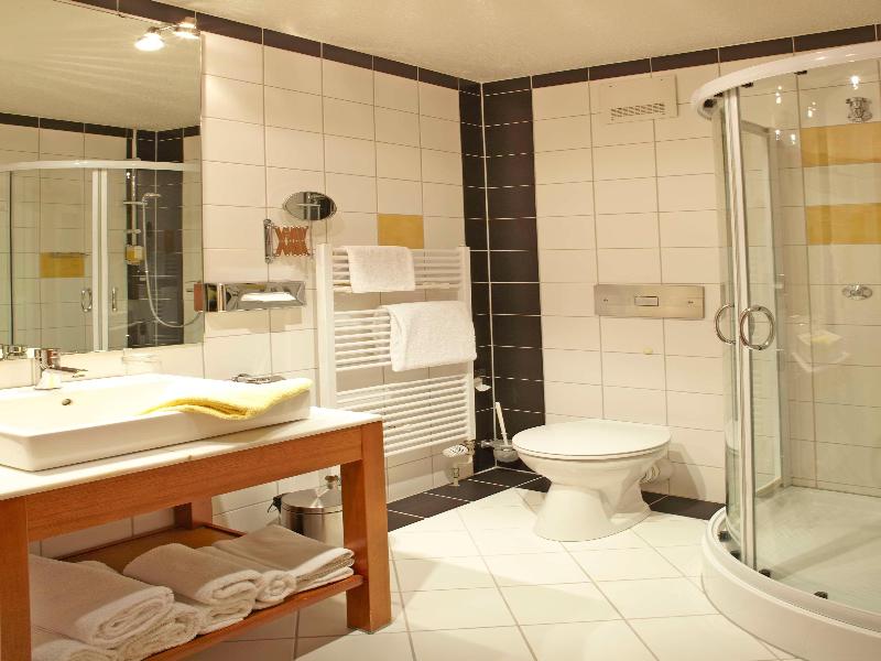 Best Western Hotel Ambassador image