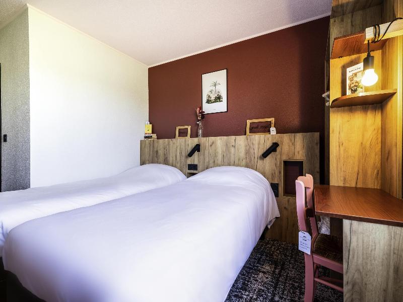 Greet Hotel Castres Saix image