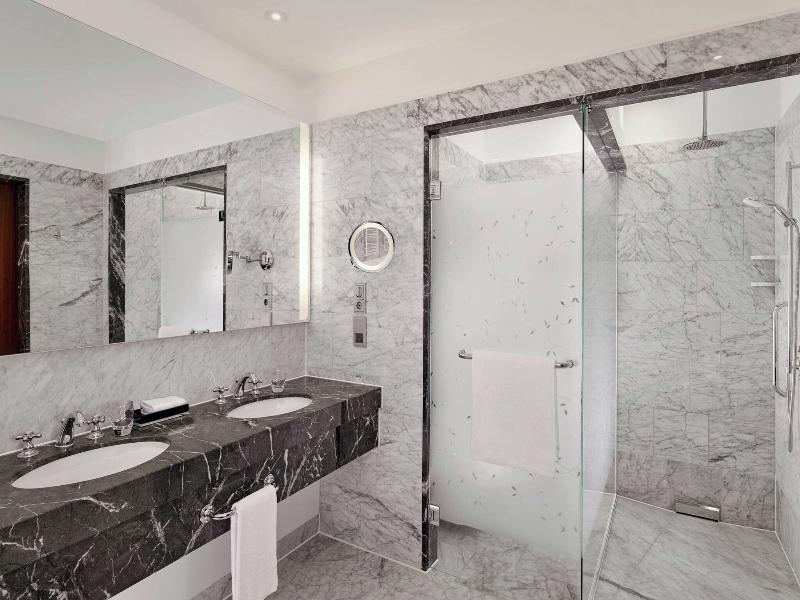 The Ritz-Carlton, Vienna image