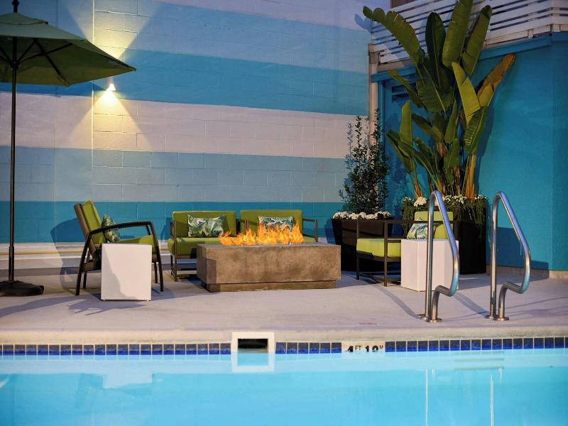 Renaissance Los Angeles Airport Hotel image