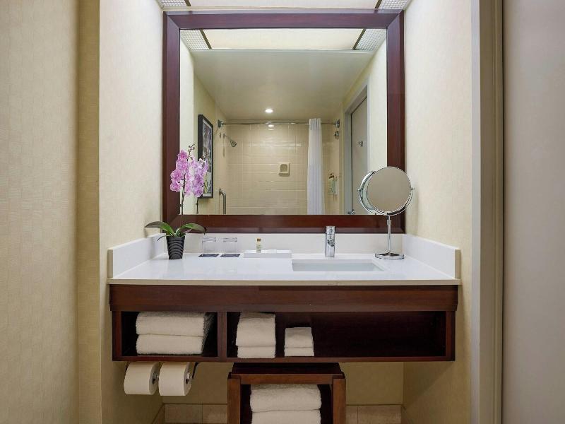 Renaissance Los Angeles Airport Hotel image