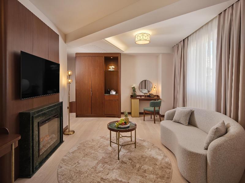Palazzo President 4