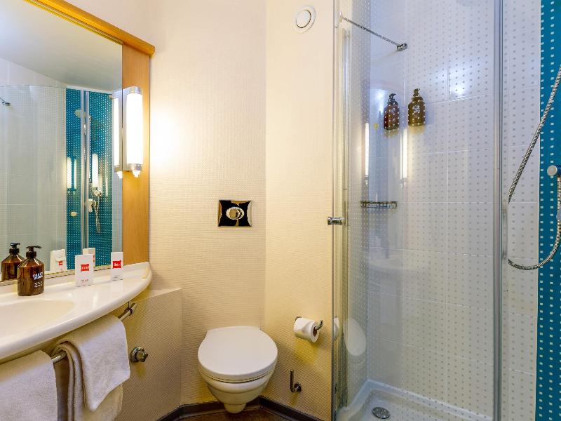 ibis Istanbul Esenyurt image