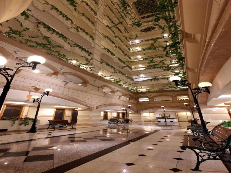 Park Lane Inn image