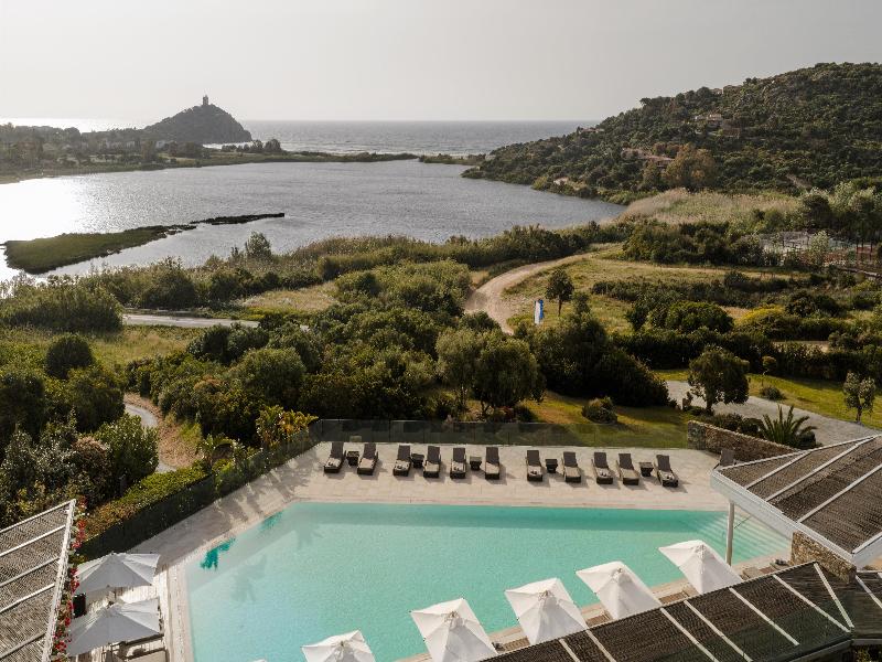 Conrad Chia Laguna Sardinia image