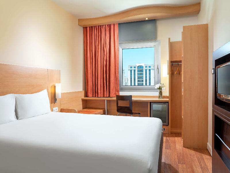 Ibis Adana image