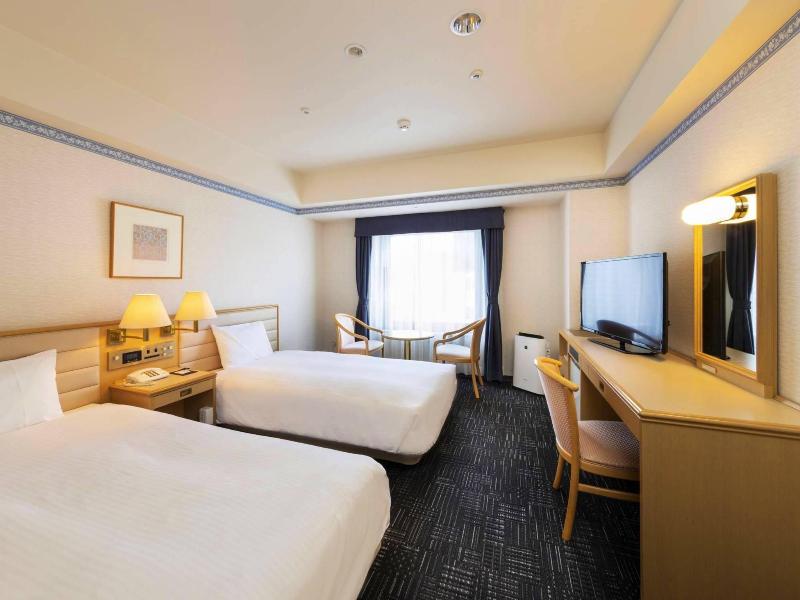 Hotel Sapporo Garden Palace image