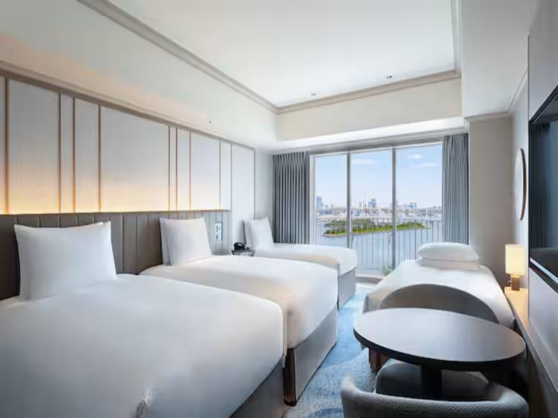 Hilton Tokyo Odaiba image