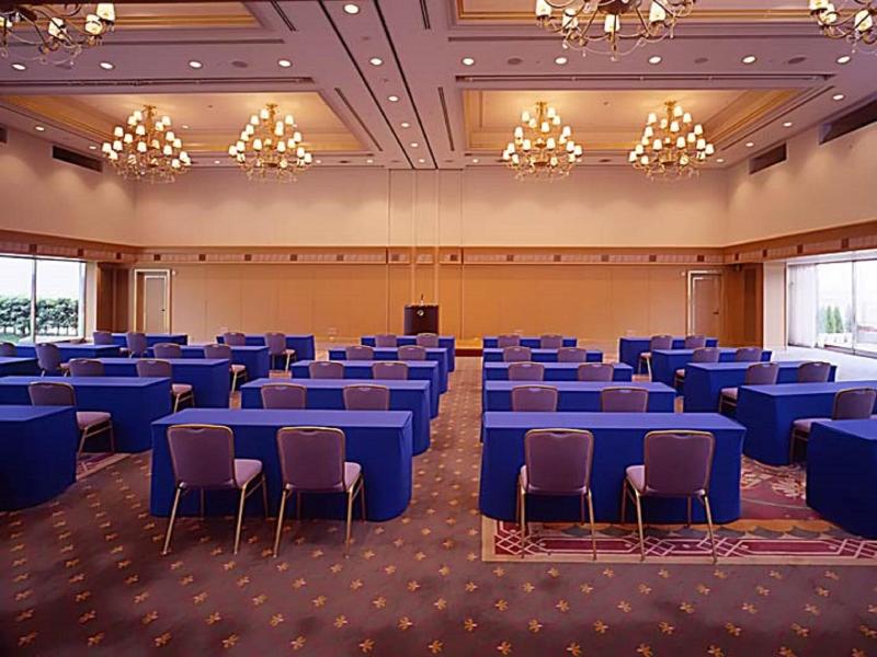 Hotel Plaza Kobe image