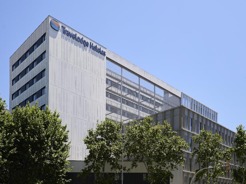 Travelodge Barcelona Poblenou image
