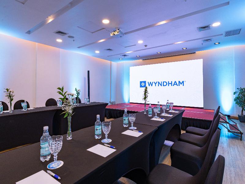 Wyndham Concepcion Pettra image