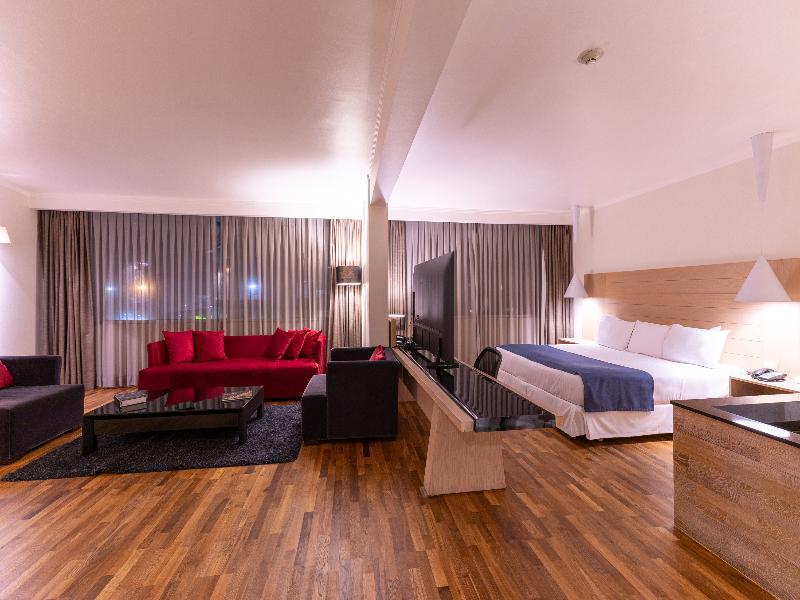 Wyndham Concepcion Pettra image