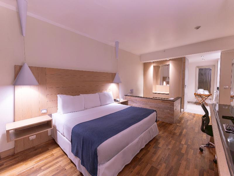 Wyndham Concepcion Pettra image