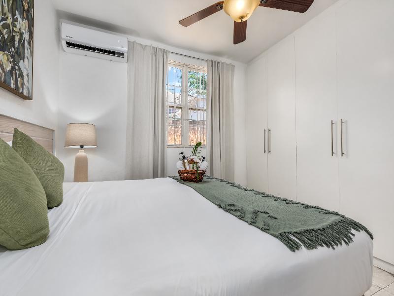 Adulo Apartments image