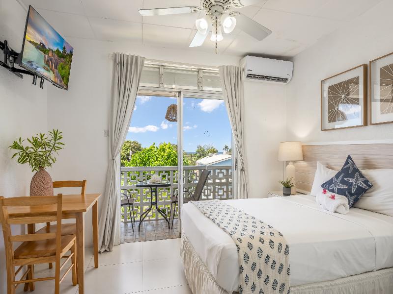 Adulo Apartments image