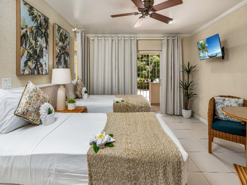Adulo Apartments image