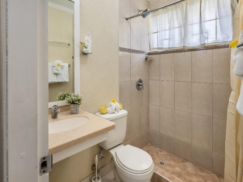 Adulo Apartments image