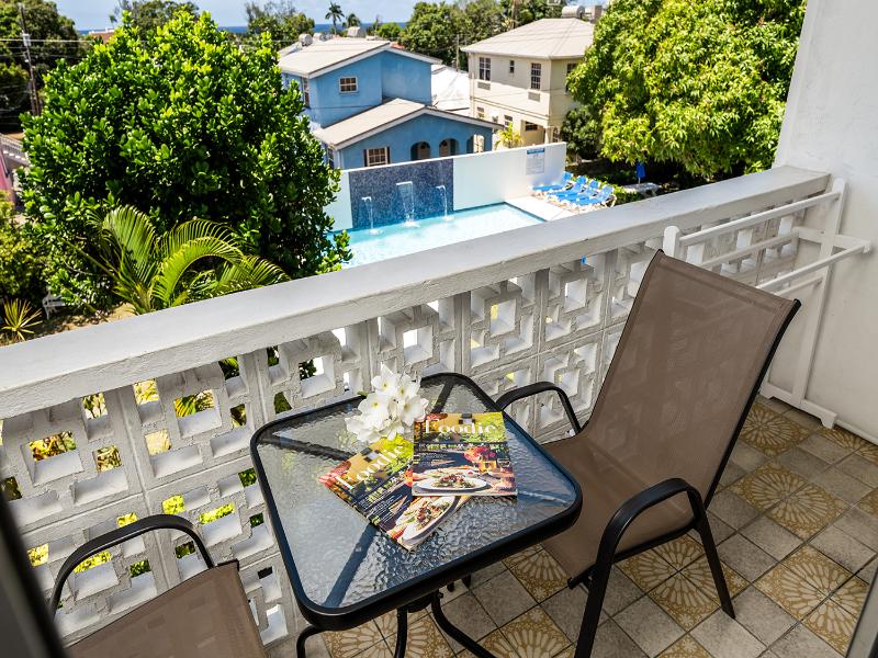 Adulo Apartments image