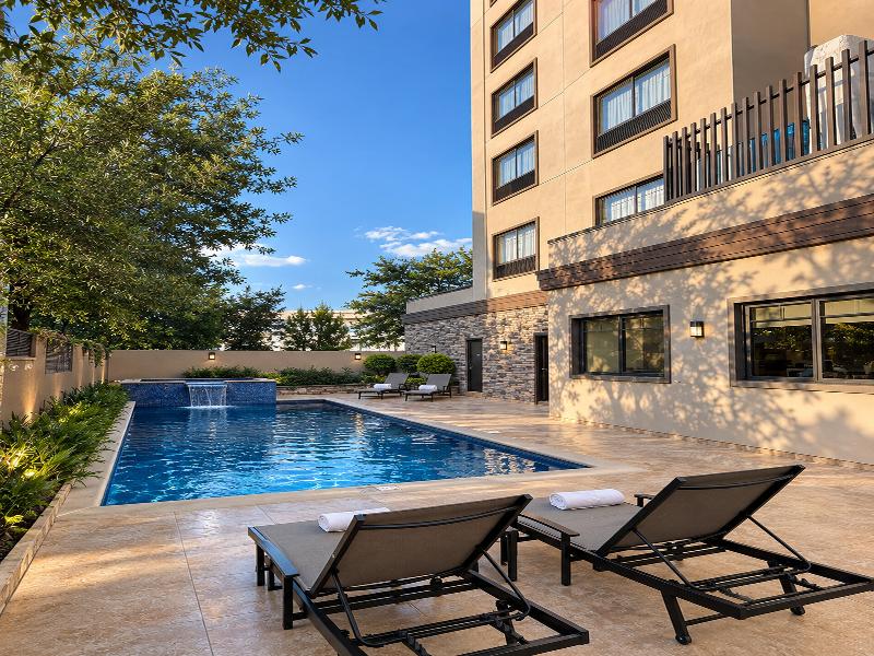 Best Western Premier Monterrey Aeropuerto image