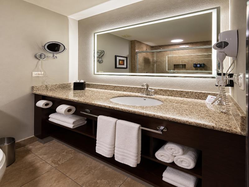 Best Western Premier Monterrey Aeropuerto image