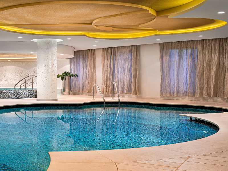 Waldorf Astoria Berlin image