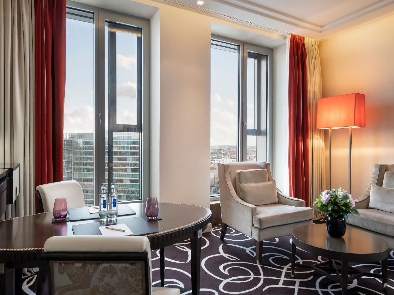 Waldorf Astoria Berlin image